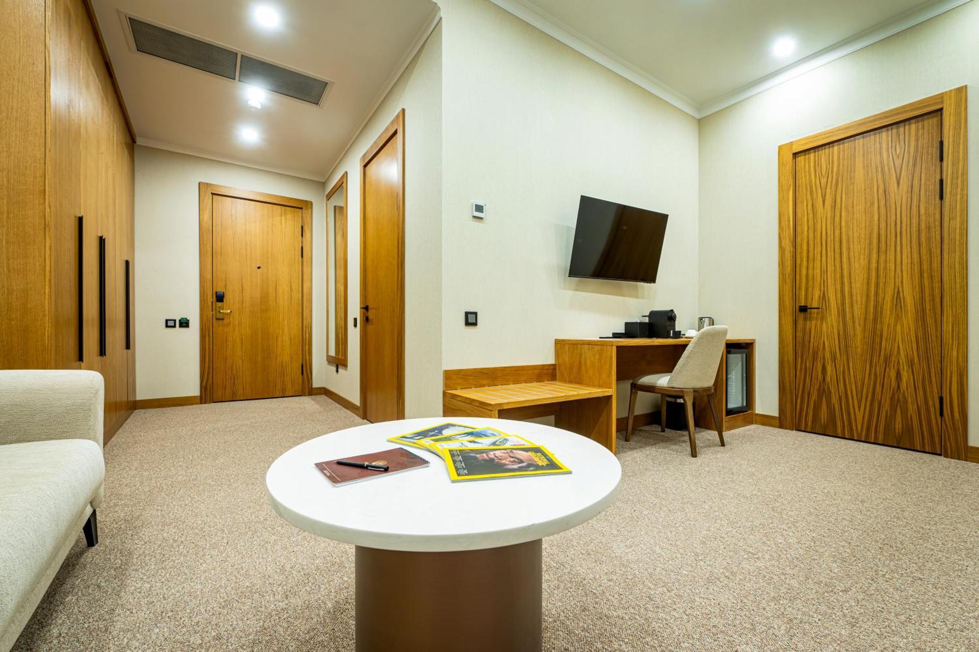 Mardan Hotel شيمكنت المظهر الخارجي الصورة